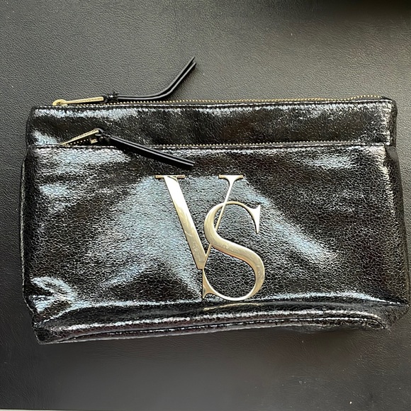 Victoria's Secret Handbags - Victoria’s Secret Makeup/Toiletry Bag